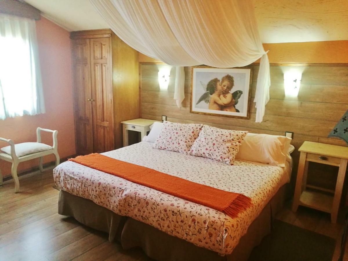 Apartamentos Melchor De Linan Torrelaguna Zewnętrze zdjęcie